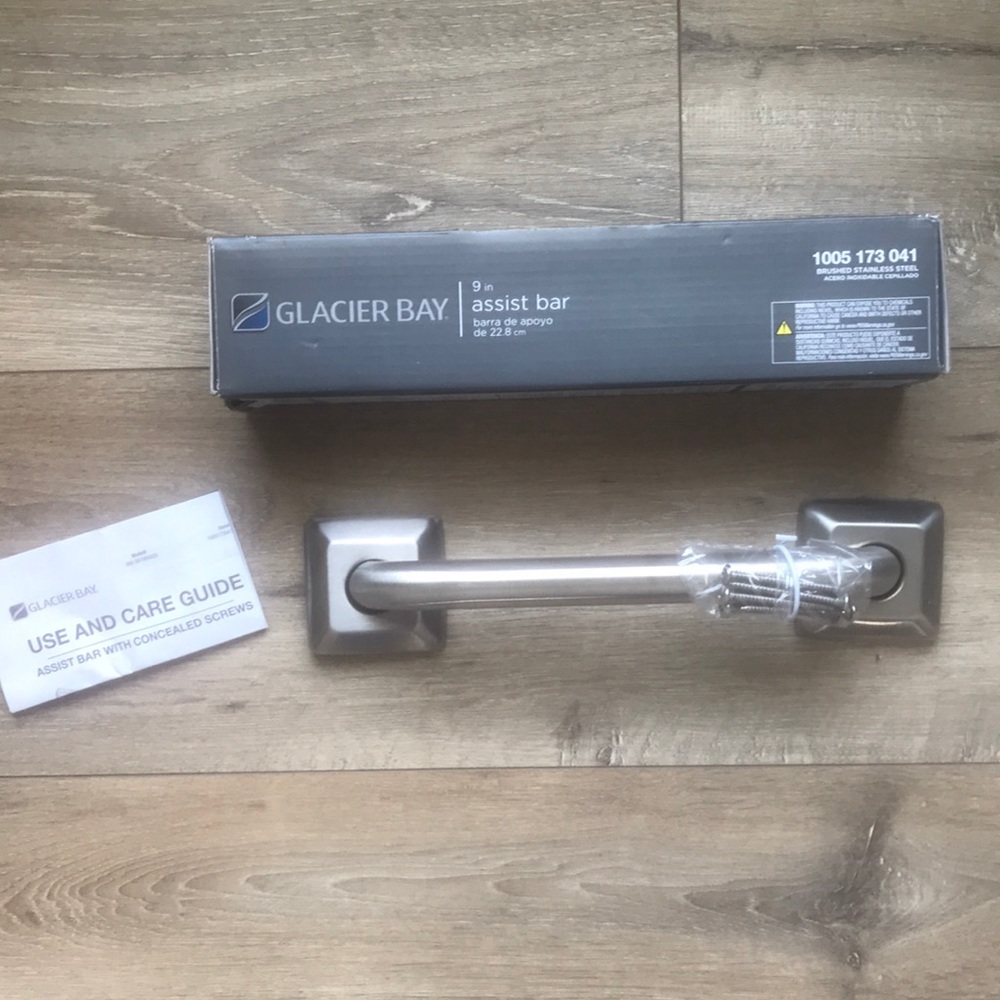 9” Glacier Bay Assist Bar